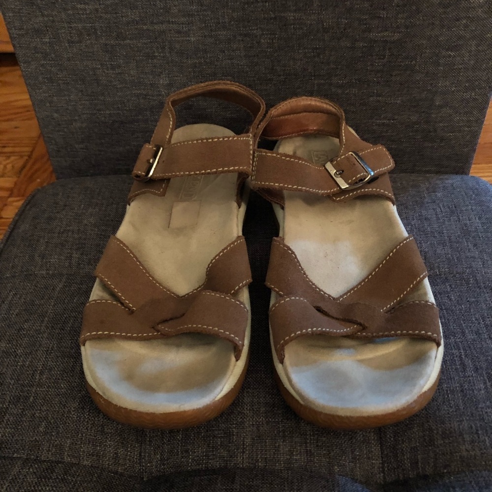 Lands End Sandals